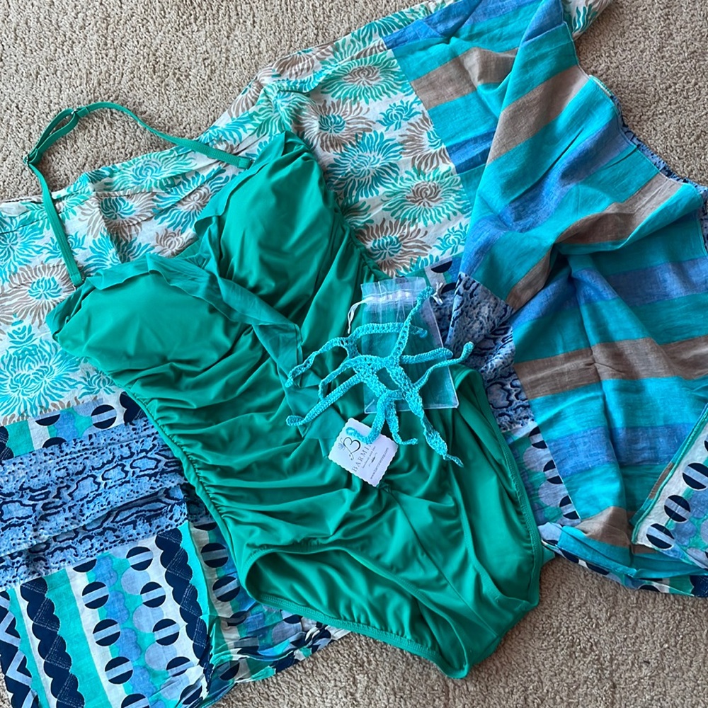 Erfurt Sarong, Jantzen Teal Bathing suit & Barmine Crochet Barefoot Sandals